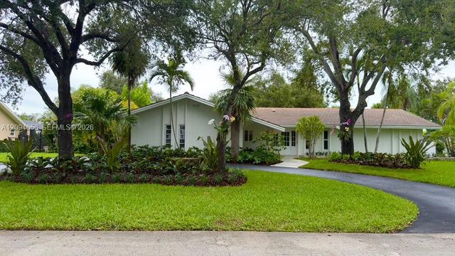 7521 SW 175th Street, Palmetto Bay, FL 33157
