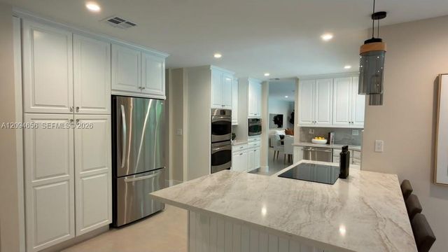 7521 SW 175th Street, Palmetto Bay, FL 33157