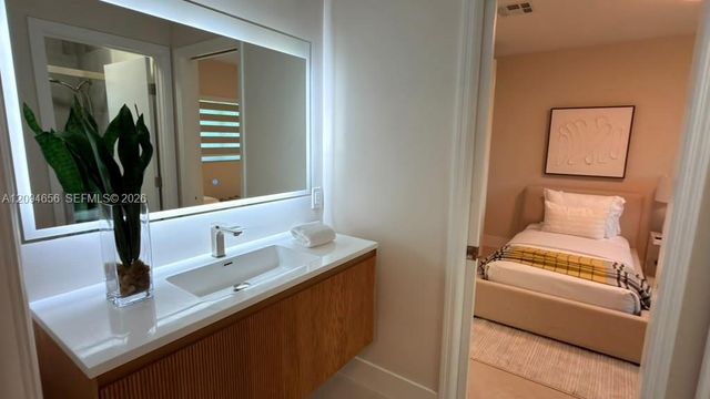 7521 SW 175th Street, Palmetto Bay, FL 33157
