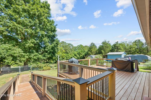 134 County Road 444, Athens, TN 37303
