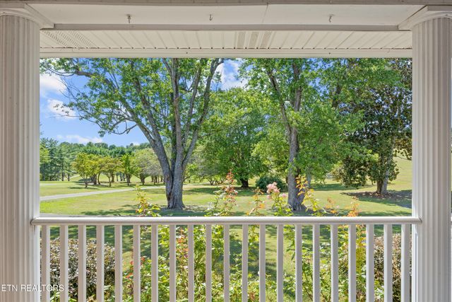 134 County Road 444, Athens, TN 37303