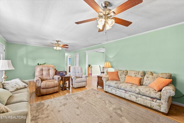 134 County Road 444, Athens, TN 37303