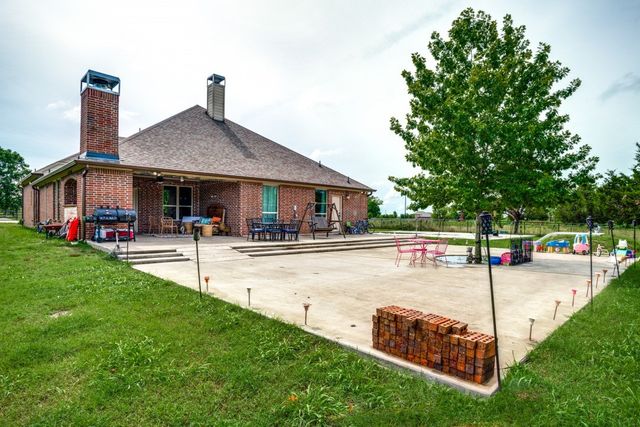 1953 S Sky Meadows Drive, Caddo Mills, TX 75135