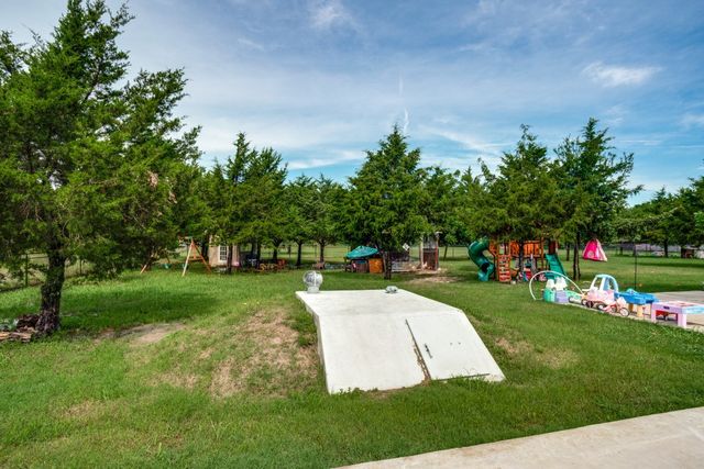 1953 S Sky Meadows Drive, Caddo Mills, TX 75135