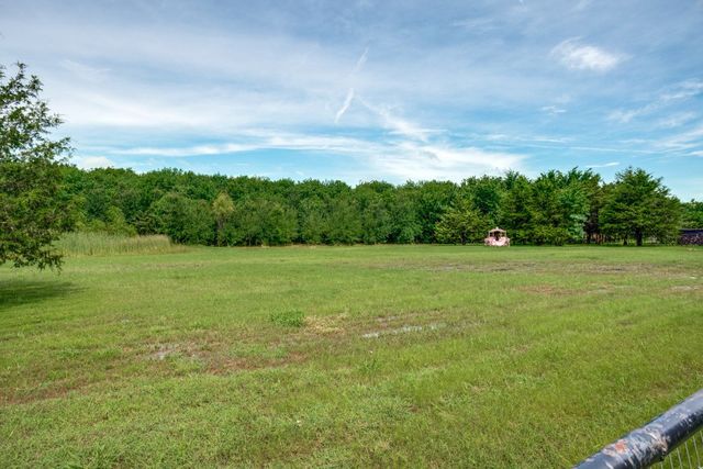 1953 S Sky Meadows Drive, Caddo Mills, TX 75135