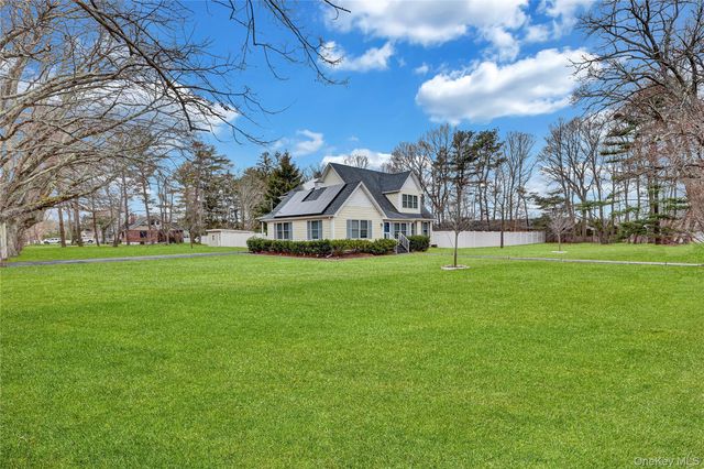 82 Southaven Avenue, Medford, NY 11763