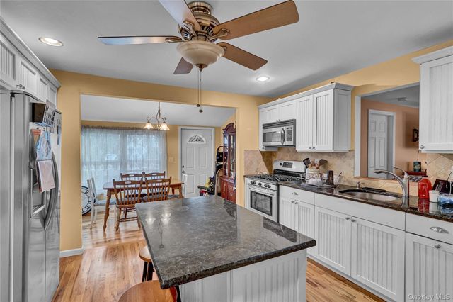 82 Southaven Avenue, Medford, NY 11763