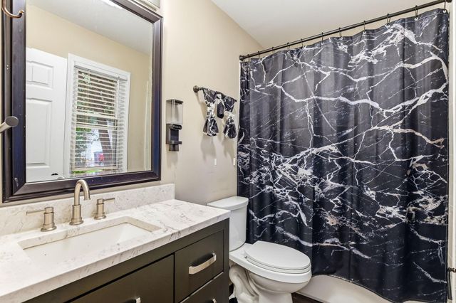 4750 Aldrich Avenue N, Minneapolis, MN 55430
