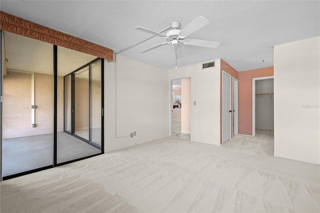 12300 VONN ROAD 1205, Largo, FL 33774