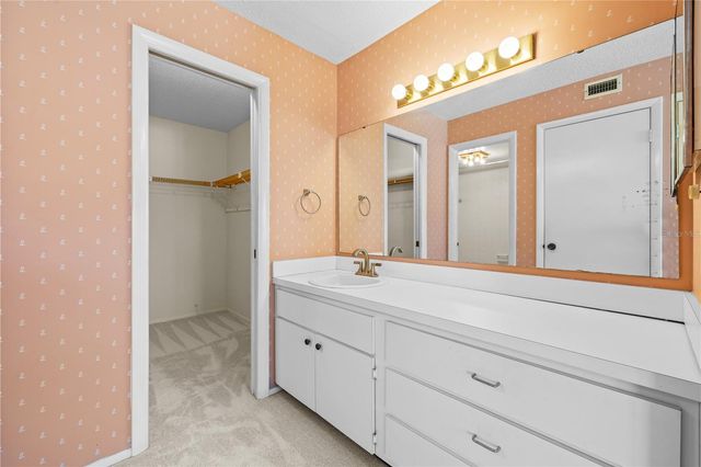 12300 VONN ROAD 1205, Largo, FL 33774