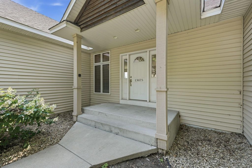 13675 Nicollet Avenue, Burnsville, MN 55337 — photo 3