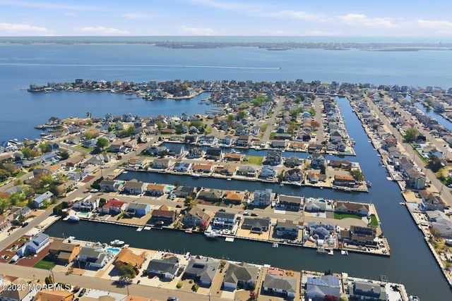 616 Baron Street, Toms River, NJ 08753