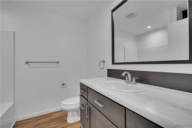 143 Lasalle Avenue, Buffalo, NY 14214