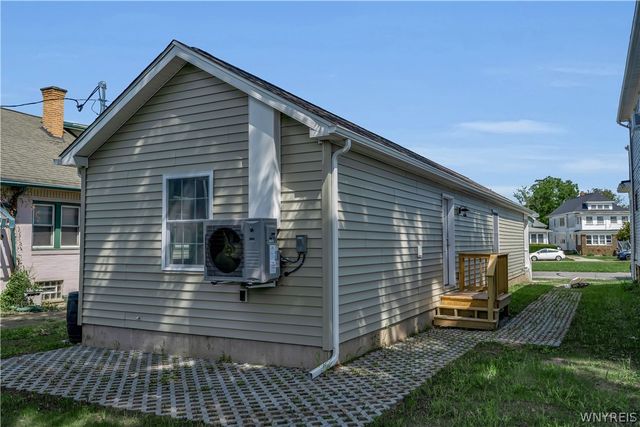 143 Lasalle Avenue, Buffalo, NY 14214