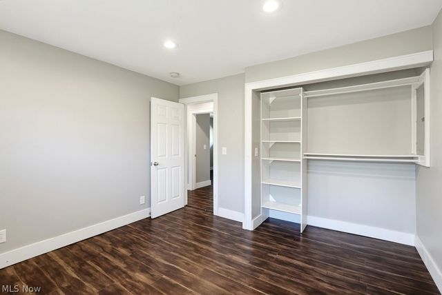 7817 Cambridge Drive, Brecksville, OH 44141