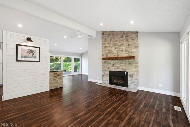 7817 Cambridge Drive, Brecksville, OH 44141