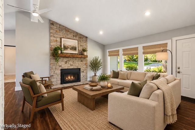 7817 Cambridge Drive, Brecksville, OH 44141