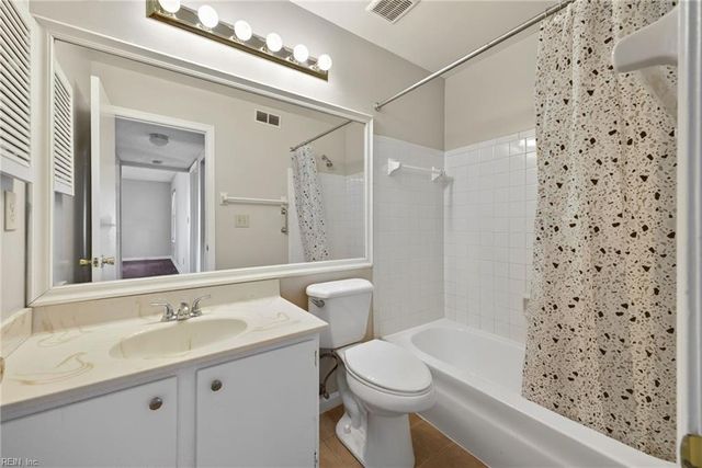 4724 Goldeneye CT, Virginia Beach, VA 23462