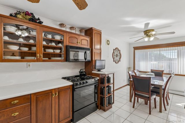 3994 Daleview Avenue, Seaford, NY 11783
