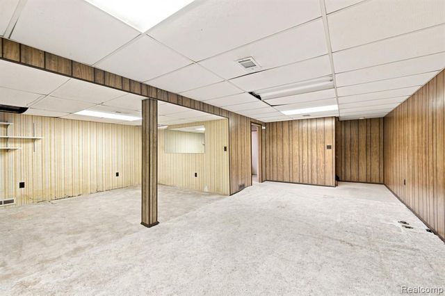 16640 Truwood Street, Woodhaven, MI 48183