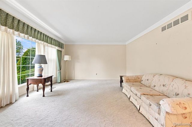 16640 Truwood Street, Woodhaven, MI 48183