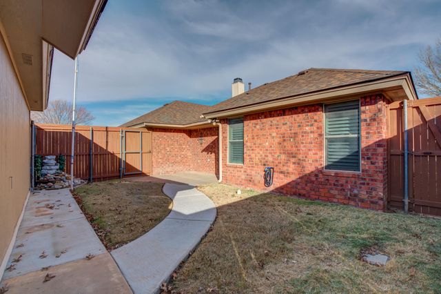 6013 100th Street, Lubbock, TX 79424