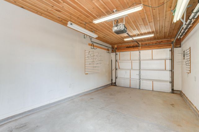 6013 100th Street, Lubbock, TX 79424