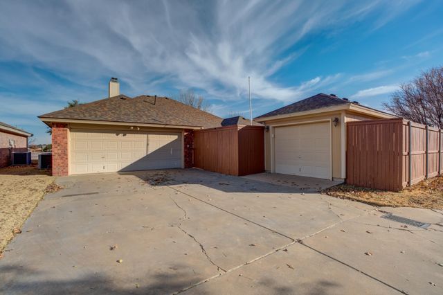 6013 100th Street, Lubbock, TX 79424