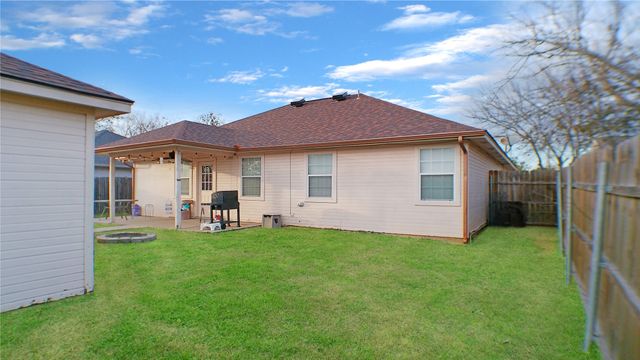 1806 SE 15th Street, Mineral Wells, TX 76067