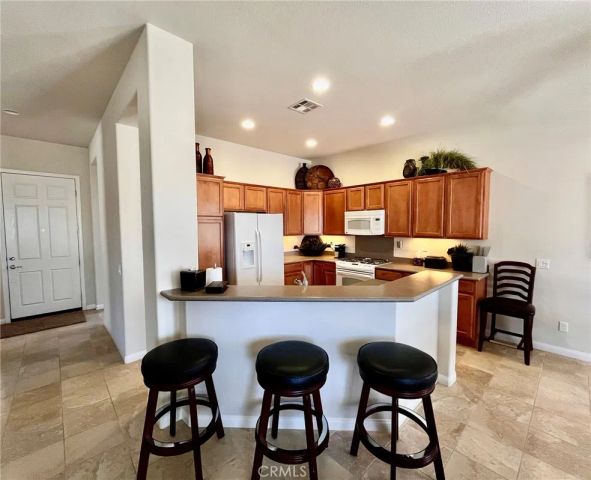19453 Verbena, Apple Valley, CA 92308