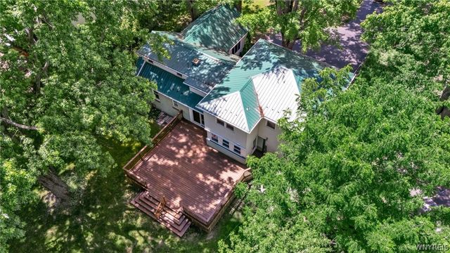 1715 Hopkins Road, Amherst, NY 14068