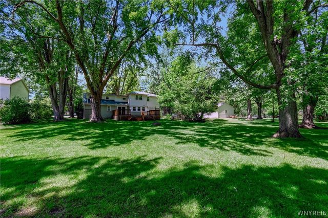 1715 Hopkins Road, Amherst, NY 14068