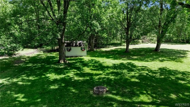 1715 Hopkins Road, Amherst, NY 14068