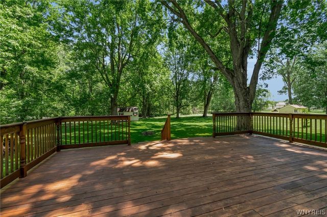 1715 Hopkins Road, Amherst, NY 14068