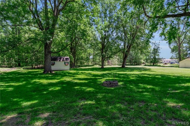 1715 Hopkins Road, Amherst, NY 14068