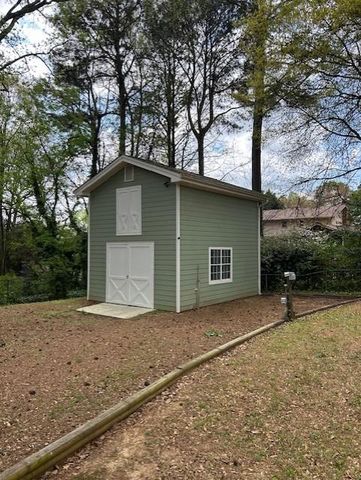 5162 Irwin Court SW, Lilburn, GA 30047