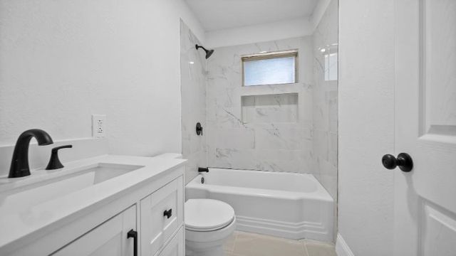 900 Largo Street, Baytown, TX 77520