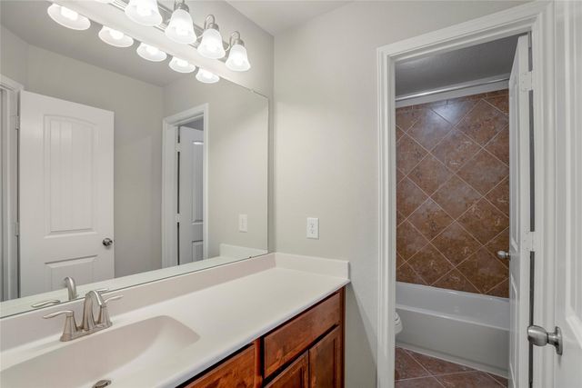 15524 Marina Drive, Montgomery, TX 77356