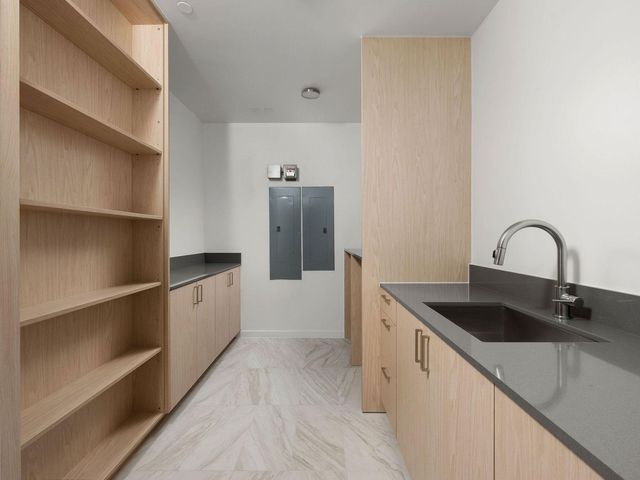 1006 Baylor ST 201, Austin, TX 78703