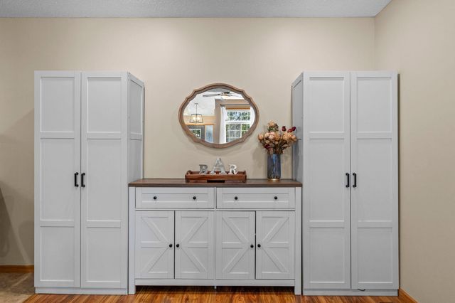 2245 River Rock Lane, Shakopee, MN 55379