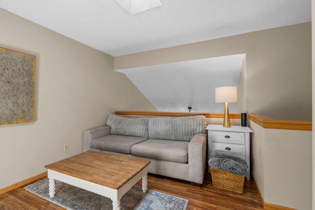2245 River Rock Lane, Shakopee, MN 55379