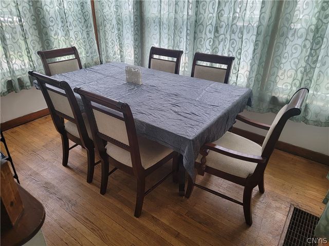 202 Darlington Road East, Salina, NY 13208