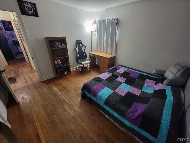 202 Darlington Road East, Salina, NY 13208