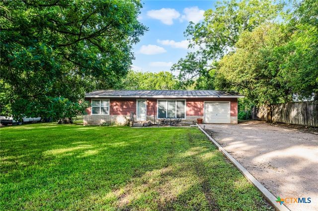 2052 Gruene Road, New Braunfels, TX 78130