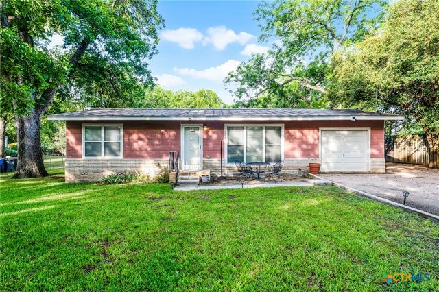 2052 Gruene Road, New Braunfels, TX 78130