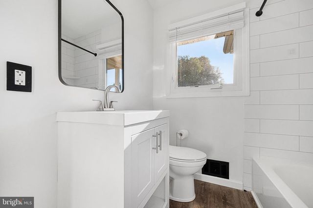 249 KELLER ST, Bayville, NJ 08721