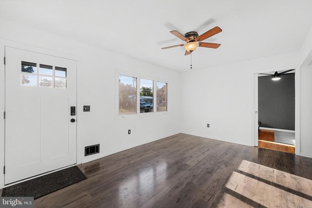 249 KELLER ST, Bayville, NJ 08721