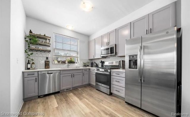 550 Parkdale Lane 1, Ferndale, MI 48220