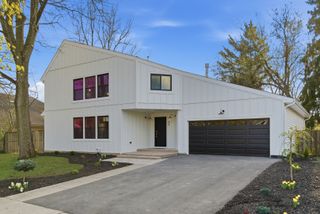 48 Birchwood Avenue, Deerfield, IL 60015