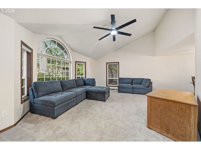 13825 Sw WEIR Rd, Beaverton, OR 97008